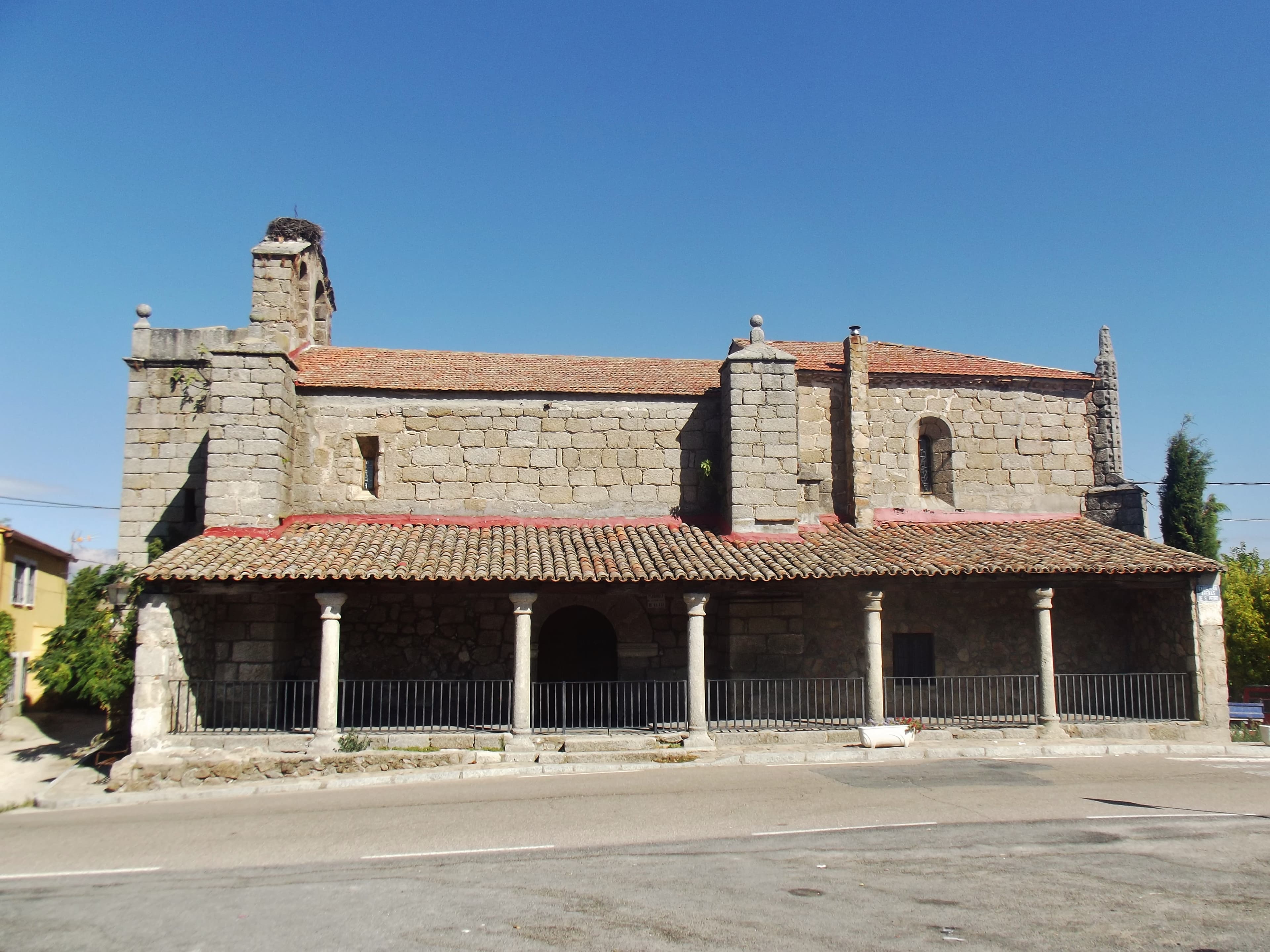 iglesia de hontanares, arenas de san pedro